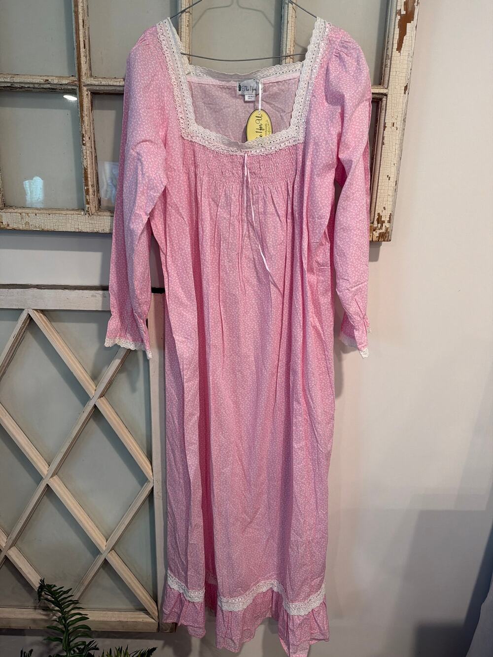 NWT The 1 For U size US large pink butterfly print long nightgown